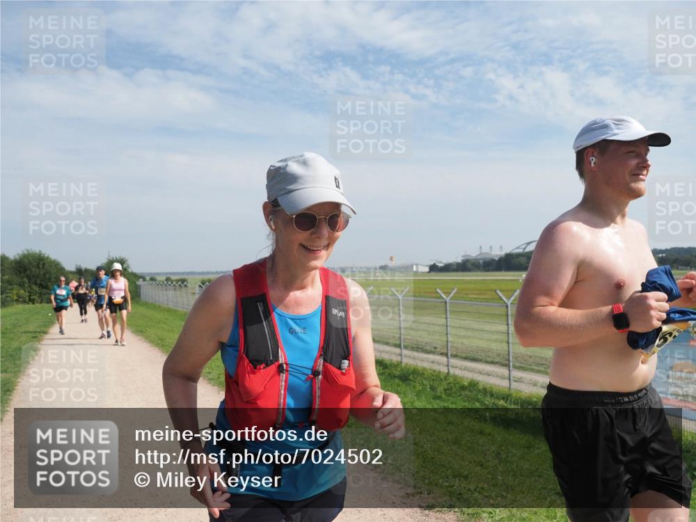 08.09.2024 - Airport Race Miley Keyser http://msf.ph/oto/7024502 08.09.2024 12:51:15 Laufen OLYMPUS, DIGITAL, CAMERA meine-sportfotos.de
