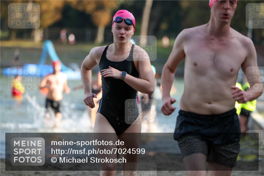 08.09.2024 - Stadtparktriathlon Michael Strokosch http://msf.ph/oto/7024599 08.09.2024 09:48:48 Schwimmen 190, 212, 215, 230, 241, 255 meine-sportfotos.de