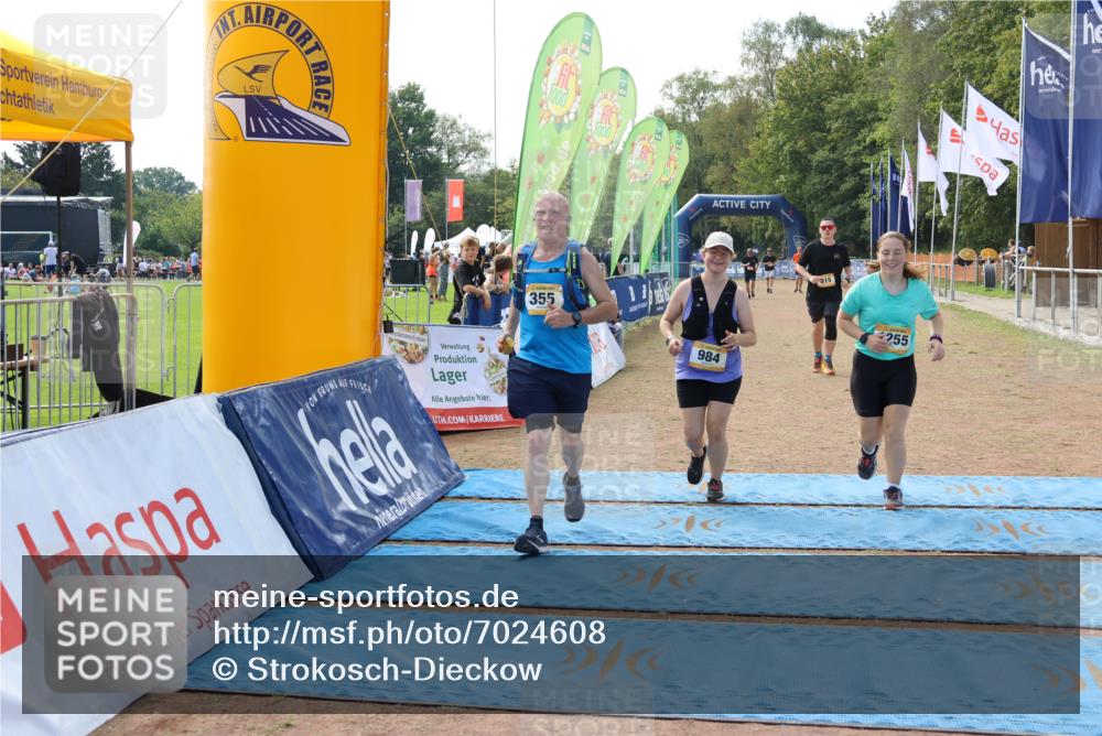 08.09.2024 - Airport Race Strokosch-Dieckow http://msf.ph/oto/7024608 08.09.2024 13:08:29 Ziel 355, 715, 815, 984, 1255, 1391 meine-sportfotos.de