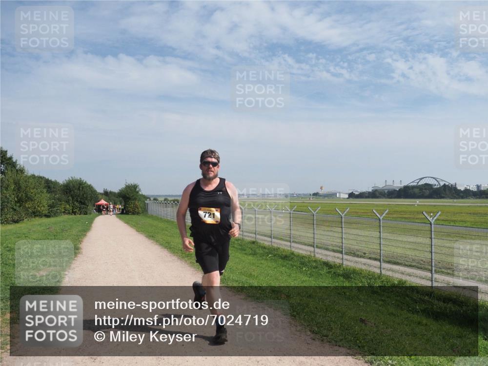 08.09.2024 - Airport Race Miley Keyser http://msf.ph/oto/7024719 08.09.2024 12:51:37 Laufen OLYMPUS, DIGITAL, CAMERA meine-sportfotos.de