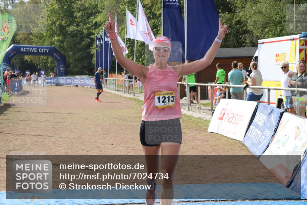 08.09.2024 - Airport Race Strokosch-Dieckow http://msf.ph/oto/7024734 08.09.2024 12:47:19 Ziel 169, 323, 741, 1213, 3104 meine-sportfotos.de