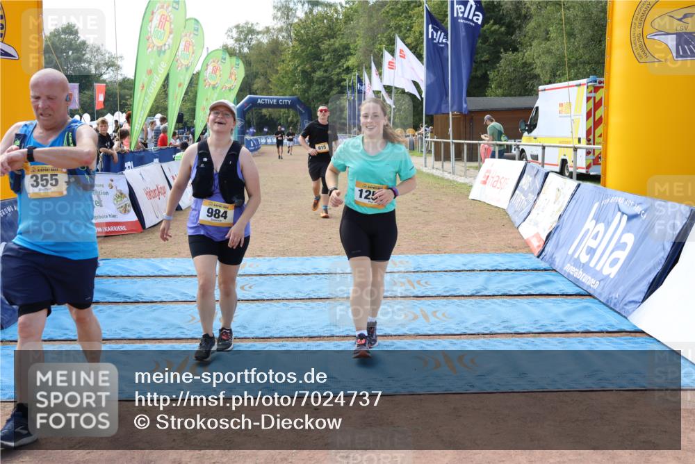 08.09.2024 - Airport Race Strokosch-Dieckow http://msf.ph/oto/7024737 08.09.2024 13:08:31 Ziel 355, 715, 815, 984, 1255 meine-sportfotos.de