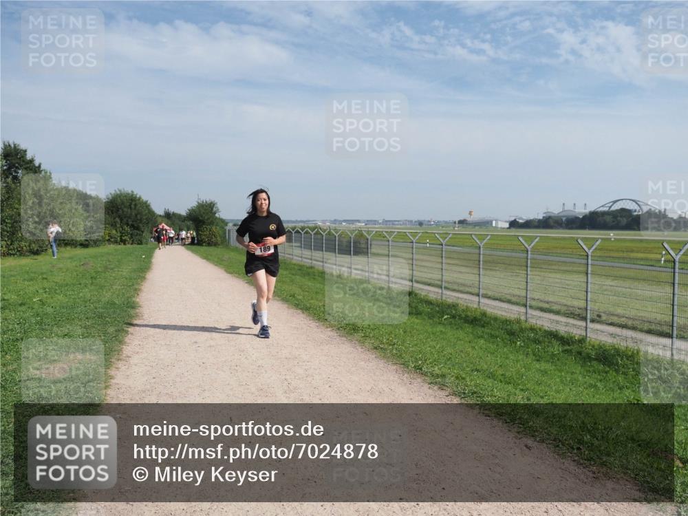 08.09.2024 - Airport Race Miley Keyser http://msf.ph/oto/7024878 08.09.2024 12:52:24 Laufen OLYMPUS, DIGITAL, CAMERA meine-sportfotos.de