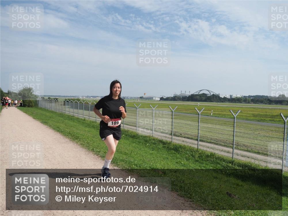 08.09.2024 - Airport Race Miley Keyser http://msf.ph/oto/7024914 08.09.2024 12:52:26 Laufen OLYMPUS, DIGITAL, CAMERA meine-sportfotos.de