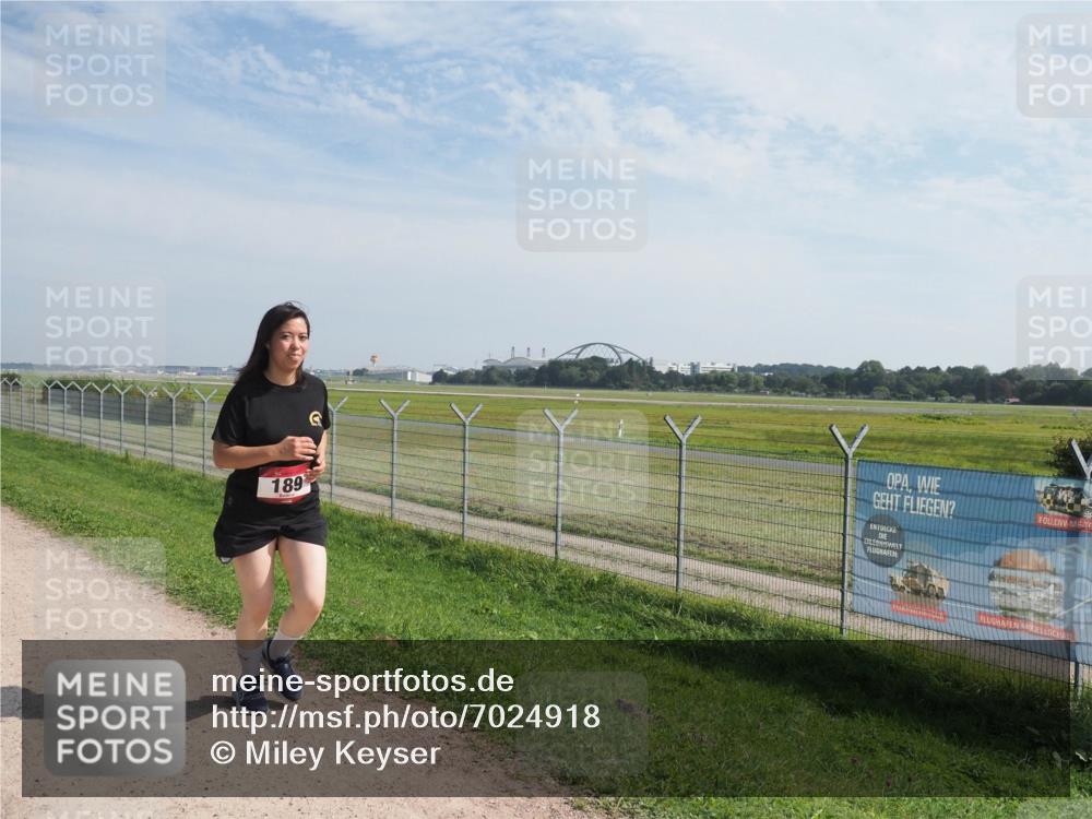 08.09.2024 - Airport Race Miley Keyser http://msf.ph/oto/7024918 08.09.2024 12:52:26 Laufen OLYMPUS, DIGITAL, CAMERA meine-sportfotos.de