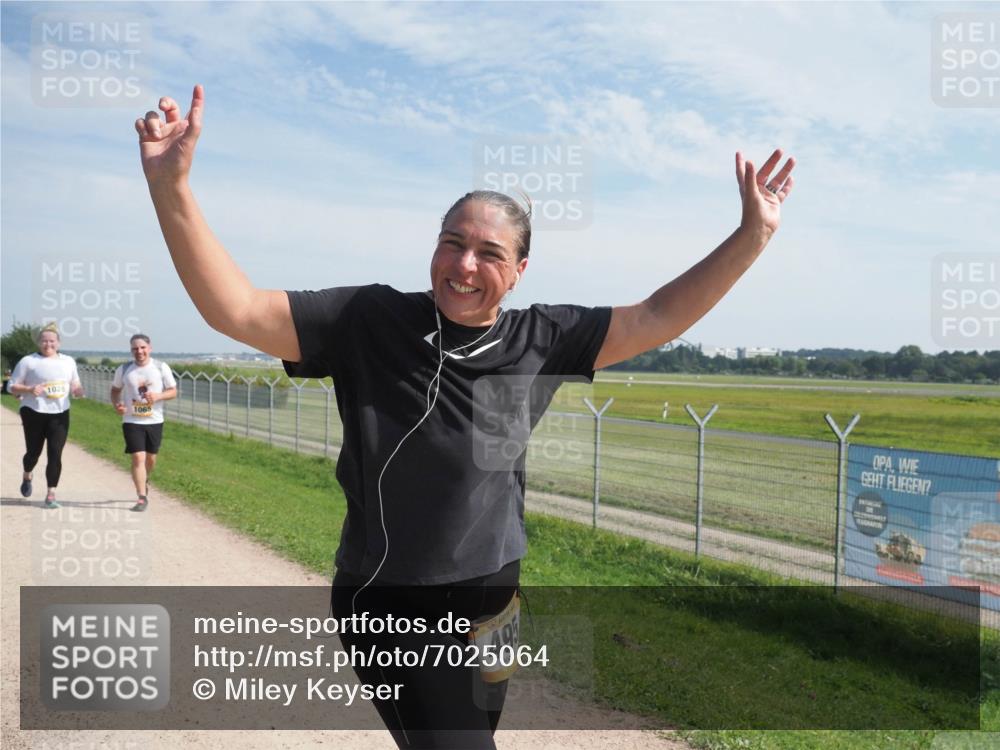08.09.2024 - Airport Race Miley Keyser http://msf.ph/oto/7025064 08.09.2024 12:53:00 Laufen OLYMPUS, DIGITAL, CAMERA meine-sportfotos.de