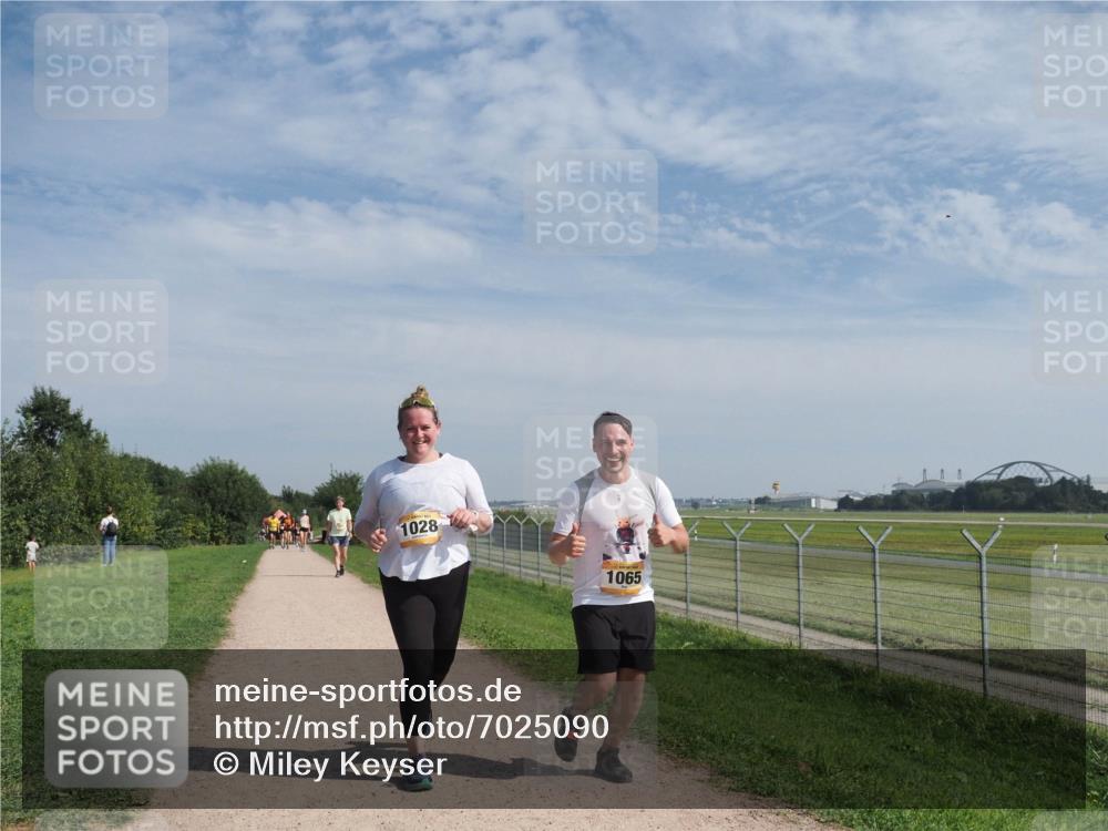 08.09.2024 - Airport Race Miley Keyser http://msf.ph/oto/7025090 08.09.2024 12:53:02 Laufen OLYMPUS, DIGITAL, CAMERA meine-sportfotos.de