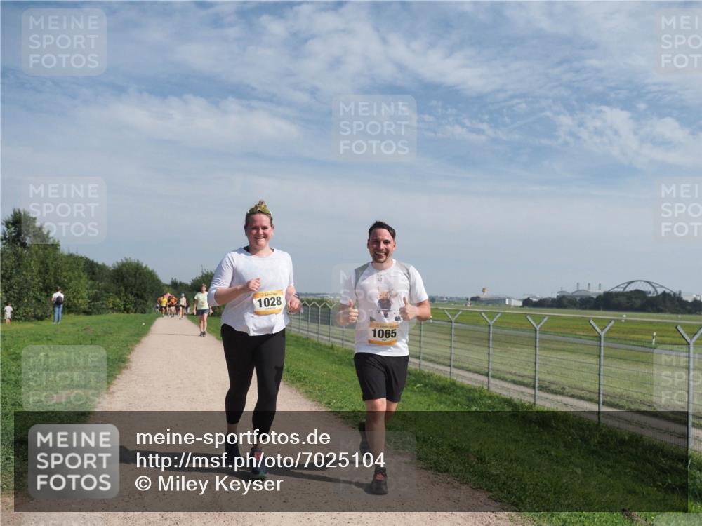 08.09.2024 - Airport Race Miley Keyser http://msf.ph/oto/7025104 08.09.2024 12:53:02 Laufen OLYMPUS, DIGITAL, CAMERA meine-sportfotos.de