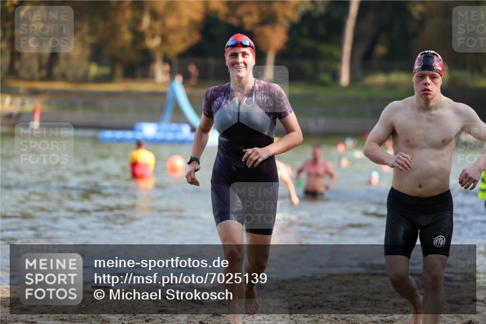 08.09.2024 - Stadtparktriathlon Michael Strokosch http://msf.ph/oto/7025139 08.09.2024 09:49:46 Schwimmen 186, 238, 244 meine-sportfotos.de