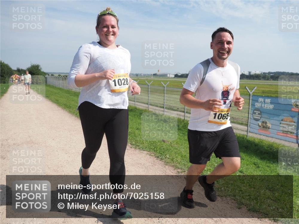 08.09.2024 - Airport Race Miley Keyser http://msf.ph/oto/7025158 08.09.2024 12:53:04 Laufen OLYMPUS, DIGITAL, CAMERA meine-sportfotos.de