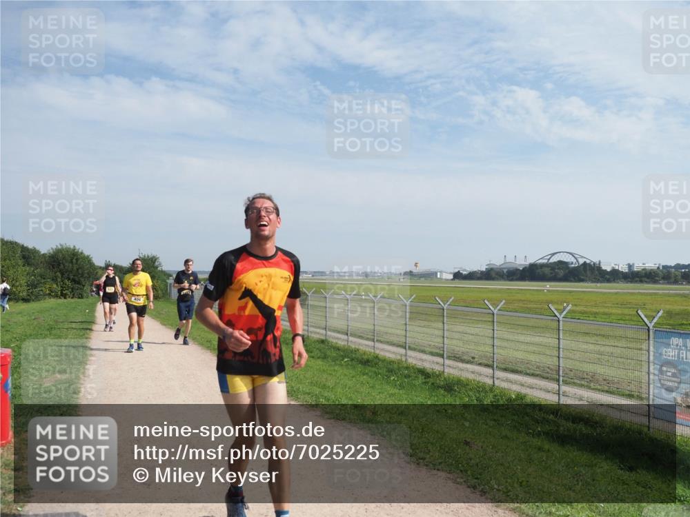 08.09.2024 - Airport Race Miley Keyser http://msf.ph/oto/7025225 08.09.2024 12:53:32 Laufen OLYMPUS, DIGITAL, CAMERA meine-sportfotos.de
