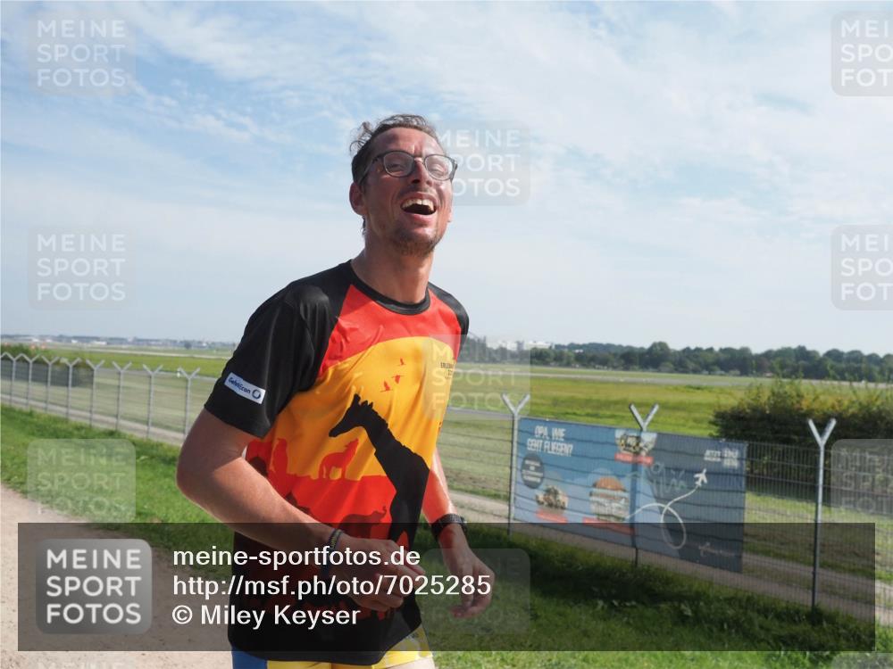 08.09.2024 - Airport Race Miley Keyser http://msf.ph/oto/7025285 08.09.2024 12:53:33 Laufen OLYMPUS, DIGITAL, CAMERA meine-sportfotos.de