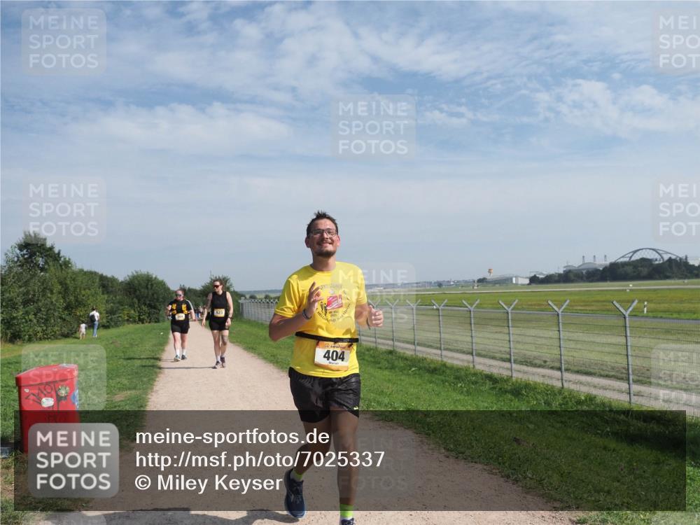 08.09.2024 - Airport Race Miley Keyser http://msf.ph/oto/7025337 08.09.2024 12:53:37 Laufen OLYMPUS, DIGITAL, CAMERA meine-sportfotos.de