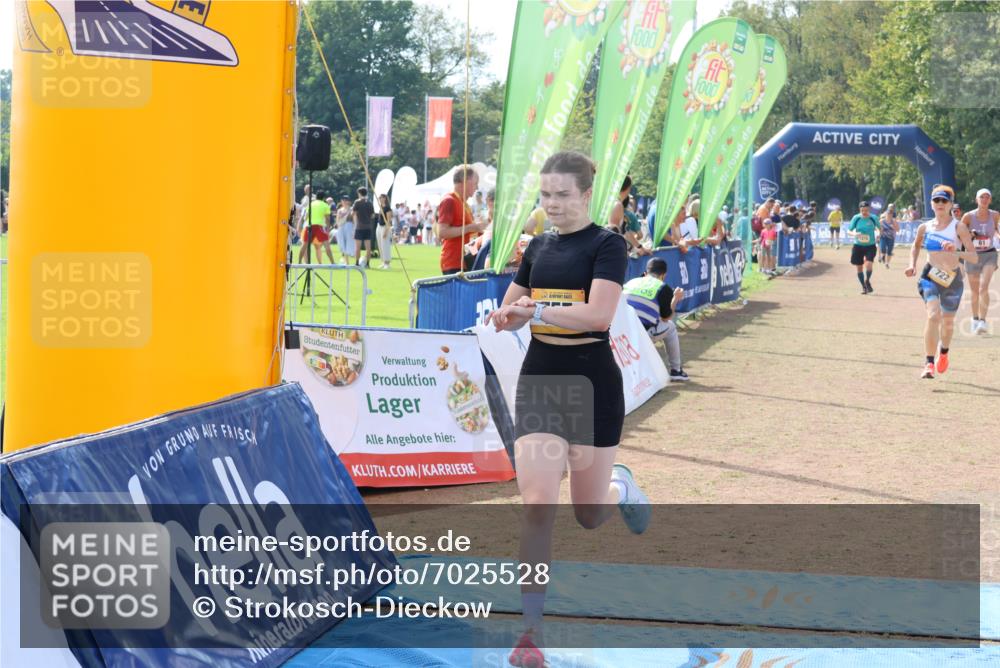 08.09.2024 - Airport Race Strokosch-Dieckow http://msf.ph/oto/7025528 08.09.2024 12:48:14 Ziel 57, 97, 493, 757 meine-sportfotos.de