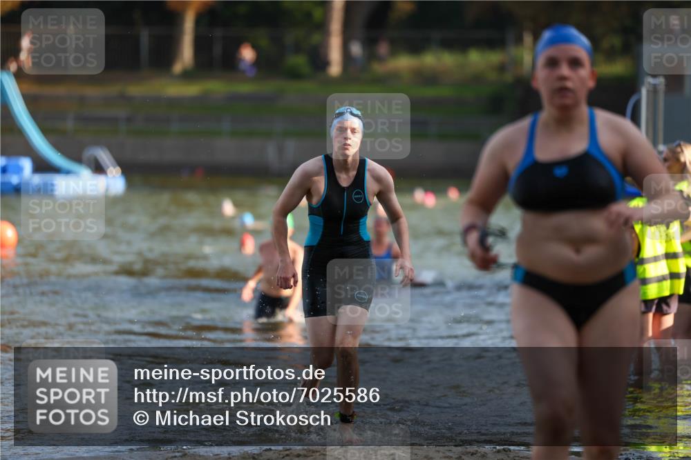 08.09.2024 - Stadtparktriathlon Michael Strokosch http://msf.ph/oto/7025586 08.09.2024 09:50:38 Schwimmen 191, 231, 248 meine-sportfotos.de