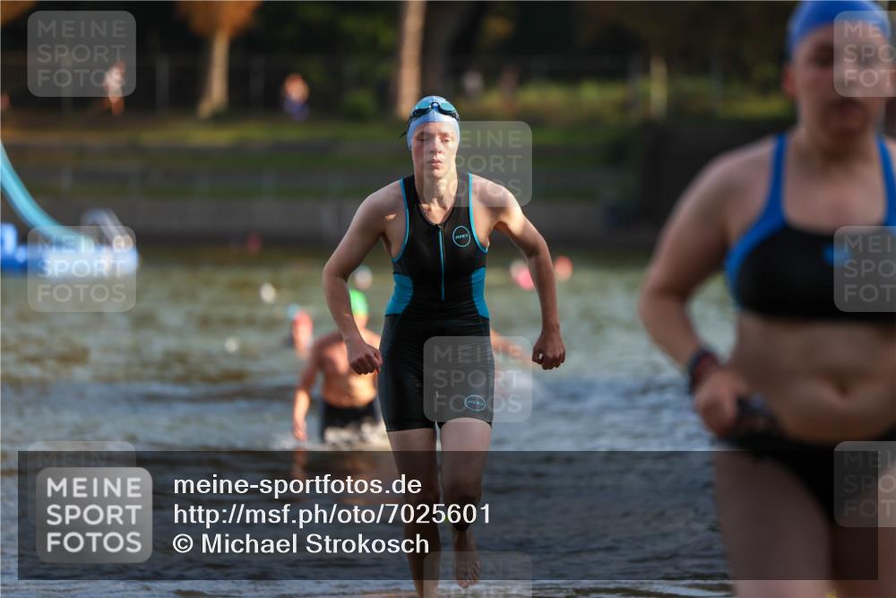 08.09.2024 - Stadtparktriathlon Michael Strokosch http://msf.ph/oto/7025601 08.09.2024 09:50:39 Schwimmen 191, 231, 242, 248 meine-sportfotos.de
