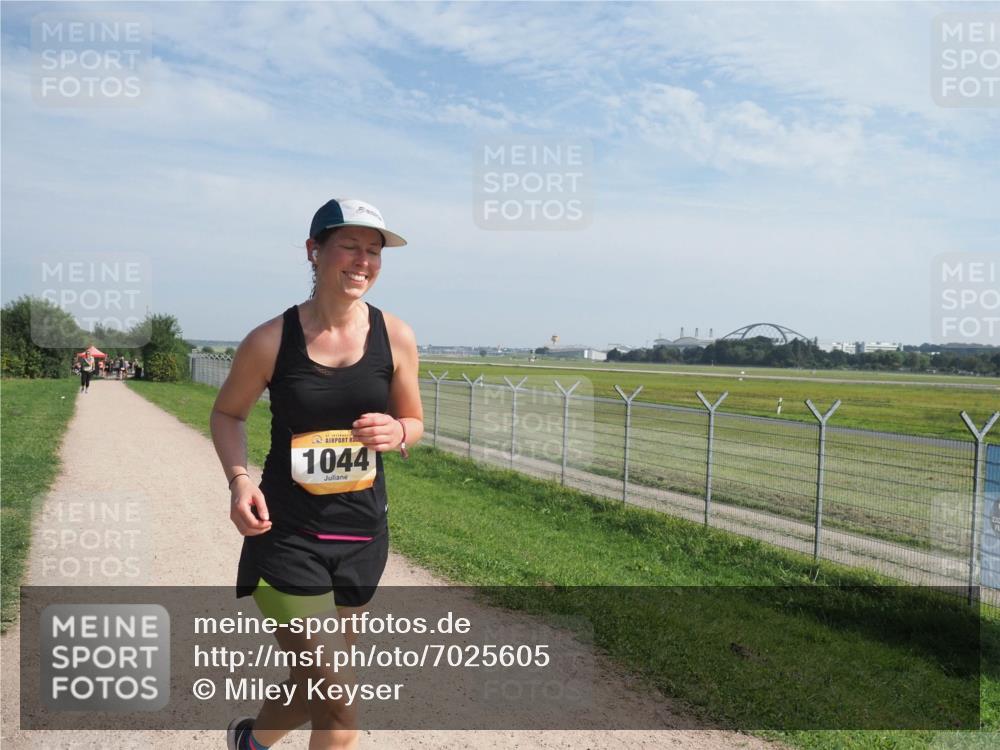 08.09.2024 - Airport Race Miley Keyser http://msf.ph/oto/7025605 08.09.2024 12:54:39 Laufen OLYMPUS, DIGITAL, CAMERA meine-sportfotos.de