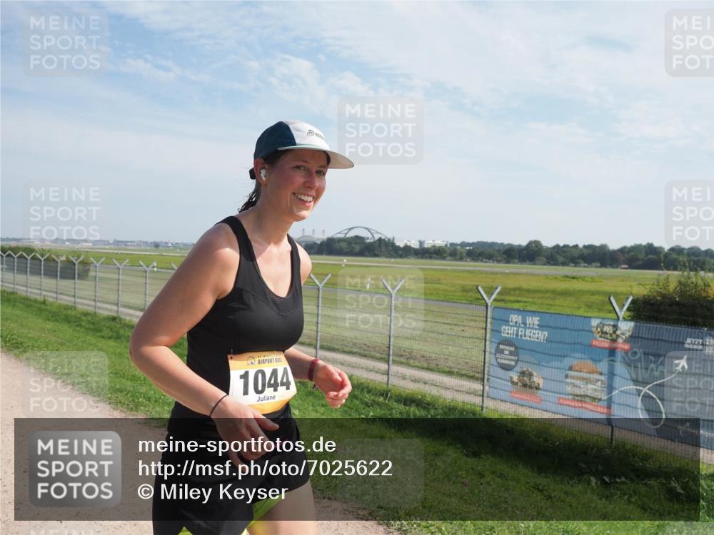 08.09.2024 - Airport Race Miley Keyser http://msf.ph/oto/7025622 08.09.2024 12:54:40 Laufen OLYMPUS, DIGITAL, CAMERA meine-sportfotos.de