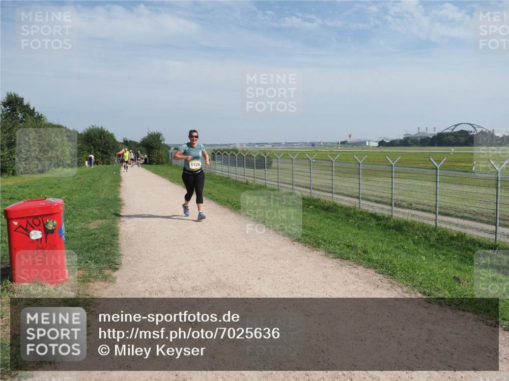08.09.2024 - Airport Race Miley Keyser http://msf.ph/oto/7025636 08.09.2024 12:54:53 Laufen OLYMPUS, DIGITAL, CAMERA meine-sportfotos.de