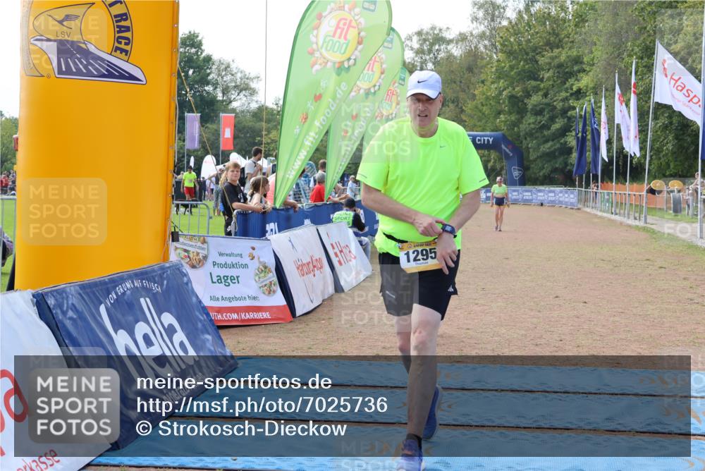 08.09.2024 - Airport Race Strokosch-Dieckow http://msf.ph/oto/7025736 08.09.2024 13:09:58 Ziel 234, 583, 1295, 1384 meine-sportfotos.de