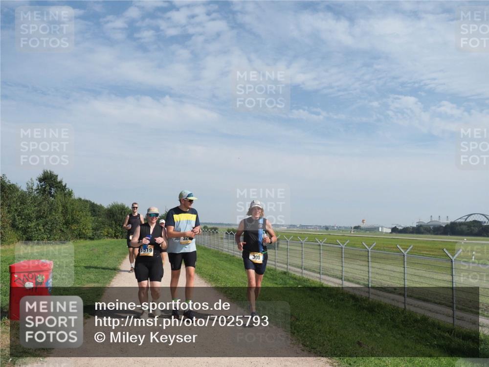 08.09.2024 - Airport Race Miley Keyser http://msf.ph/oto/7025793 08.09.2024 12:55:26 Laufen OLYMPUS, DIGITAL, CAMERA meine-sportfotos.de