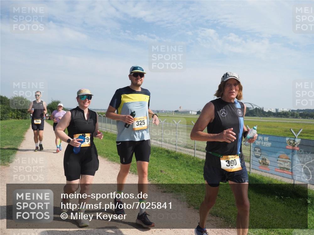 08.09.2024 - Airport Race Miley Keyser http://msf.ph/oto/7025841 08.09.2024 12:55:28 Laufen OLYMPUS, DIGITAL, CAMERA meine-sportfotos.de