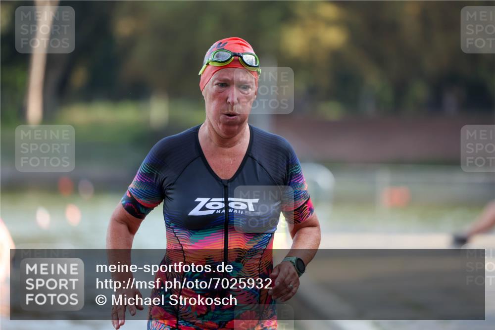 08.09.2024 - Stadtparktriathlon Michael Strokosch http://msf.ph/oto/7025932 08.09.2024 09:51:32 Schwimmen 209, 218, 249 meine-sportfotos.de