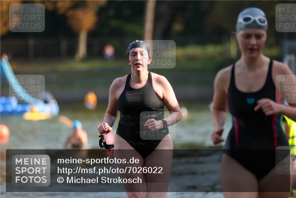 08.09.2024 - Stadtparktriathlon Michael Strokosch http://msf.ph/oto/7026022 08.09.2024 09:51:44 Schwimmen 209, 218 meine-sportfotos.de