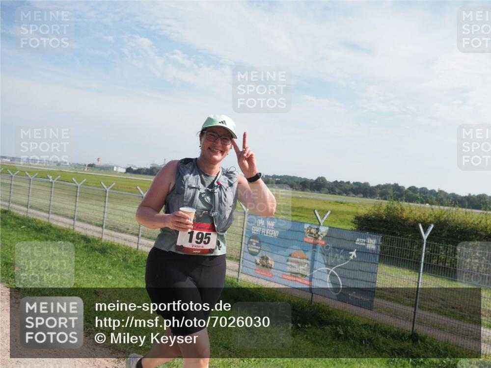 08.09.2024 - Airport Race Miley Keyser http://msf.ph/oto/7026030 08.09.2024 12:56:12 Laufen OLYMPUS, DIGITAL, CAMERA meine-sportfotos.de