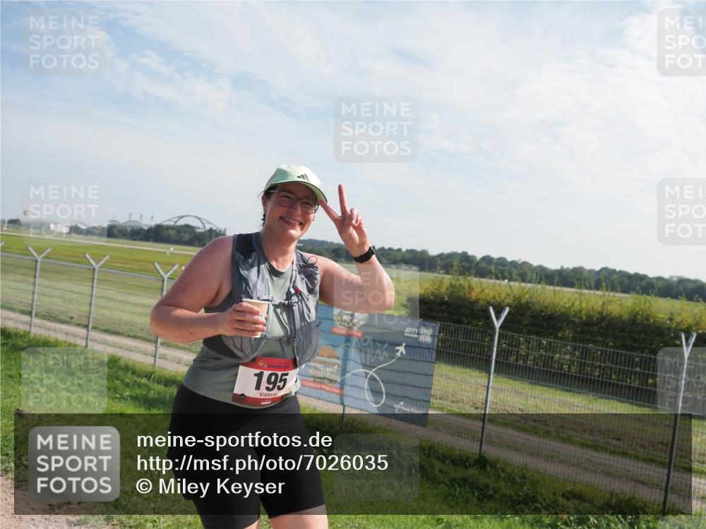 08.09.2024 - Airport Race Miley Keyser http://msf.ph/oto/7026035 08.09.2024 12:56:12 Laufen OLYMPUS, DIGITAL, CAMERA meine-sportfotos.de