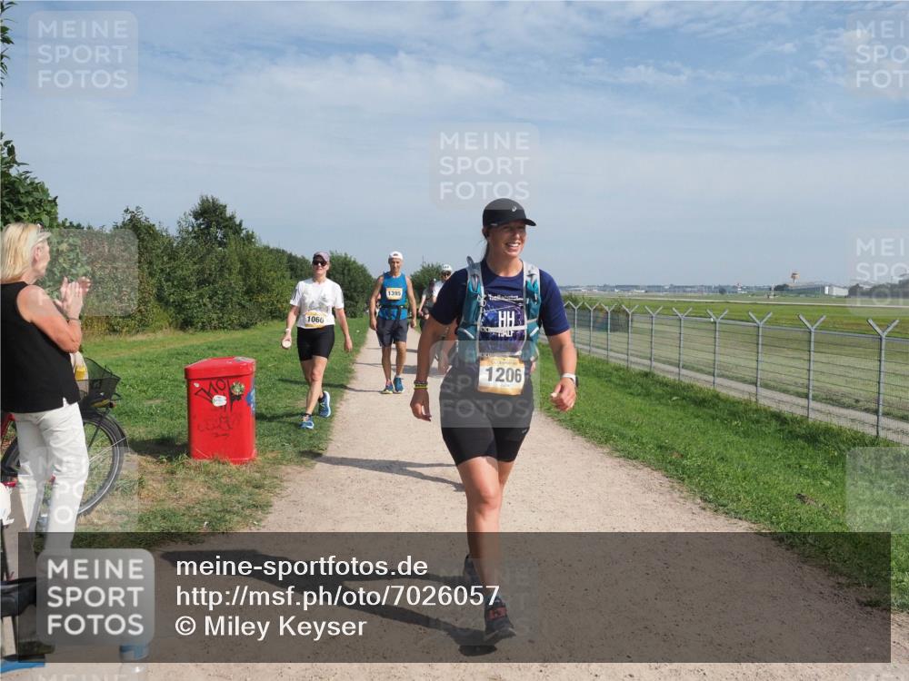 08.09.2024 - Airport Race Miley Keyser http://msf.ph/oto/7026057 08.09.2024 12:56:32 Laufen OLYMPUS, DIGITAL, CAMERA meine-sportfotos.de