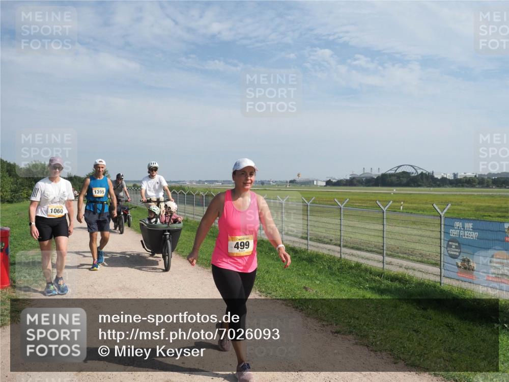08.09.2024 - Airport Race Miley Keyser http://msf.ph/oto/7026093 08.09.2024 12:56:34 Laufen OLYMPUS, DIGITAL, CAMERA meine-sportfotos.de