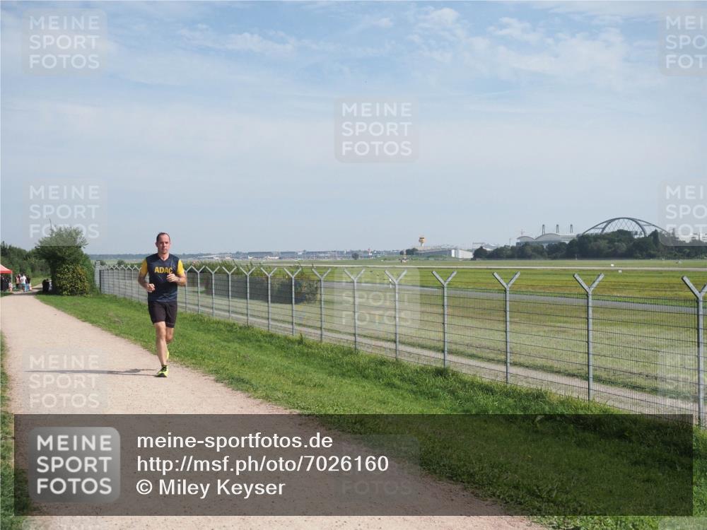 08.09.2024 - Airport Race Miley Keyser http://msf.ph/oto/7026160 08.09.2024 12:57:09 Laufen OLYMPUS, DIGITAL, CAMERA meine-sportfotos.de