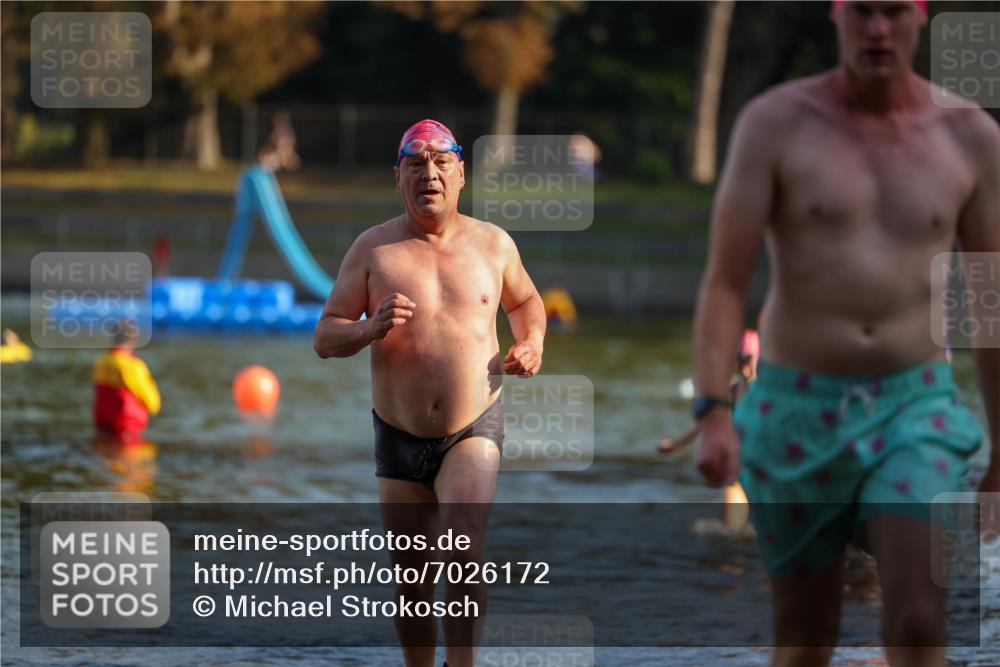 08.09.2024 - Stadtparktriathlon Michael Strokosch http://msf.ph/oto/7026172 08.09.2024 09:52:15 Schwimmen 202, 210, 233, 253 meine-sportfotos.de