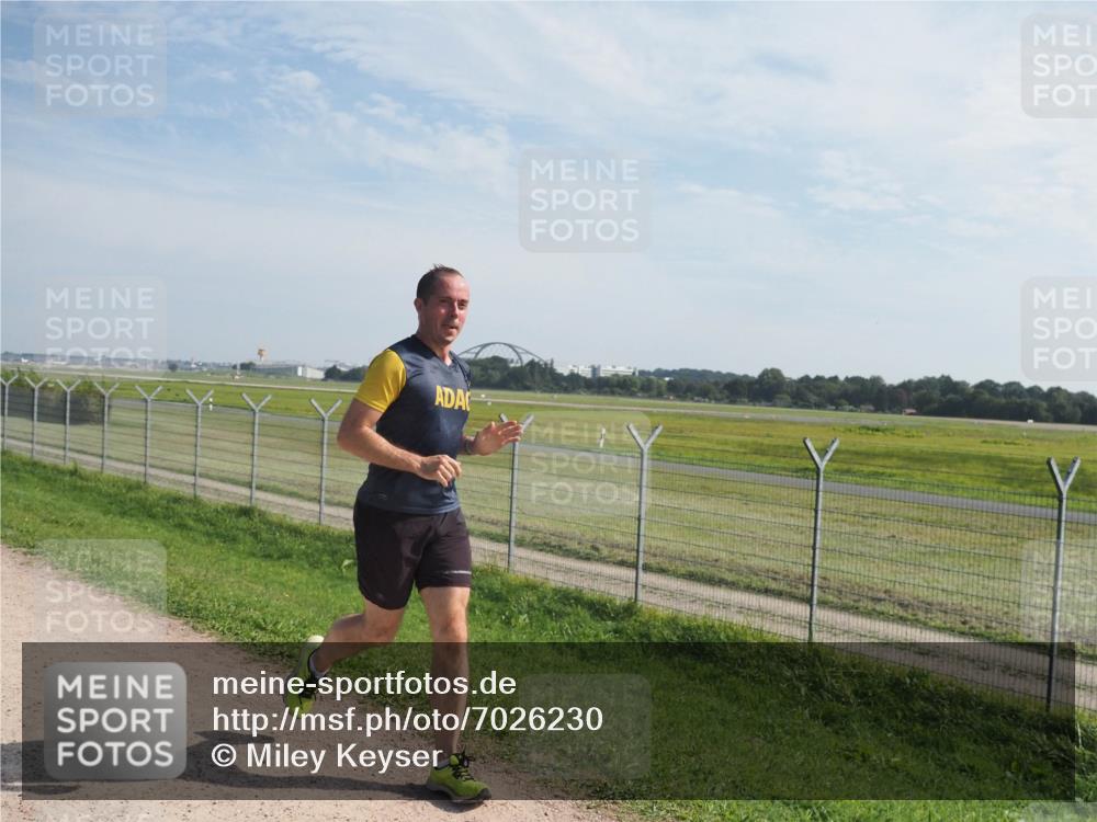 08.09.2024 - Airport Race Miley Keyser http://msf.ph/oto/7026230 08.09.2024 12:57:12 Laufen OLYMPUS, DIGITAL, CAMERA meine-sportfotos.de