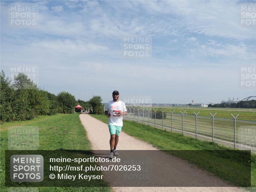 08.09.2024 - Airport Race Miley Keyser http://msf.ph/oto/7026253 08.09.2024 12:58:00 Laufen OLYMPUS, DIGITAL, CAMERA meine-sportfotos.de