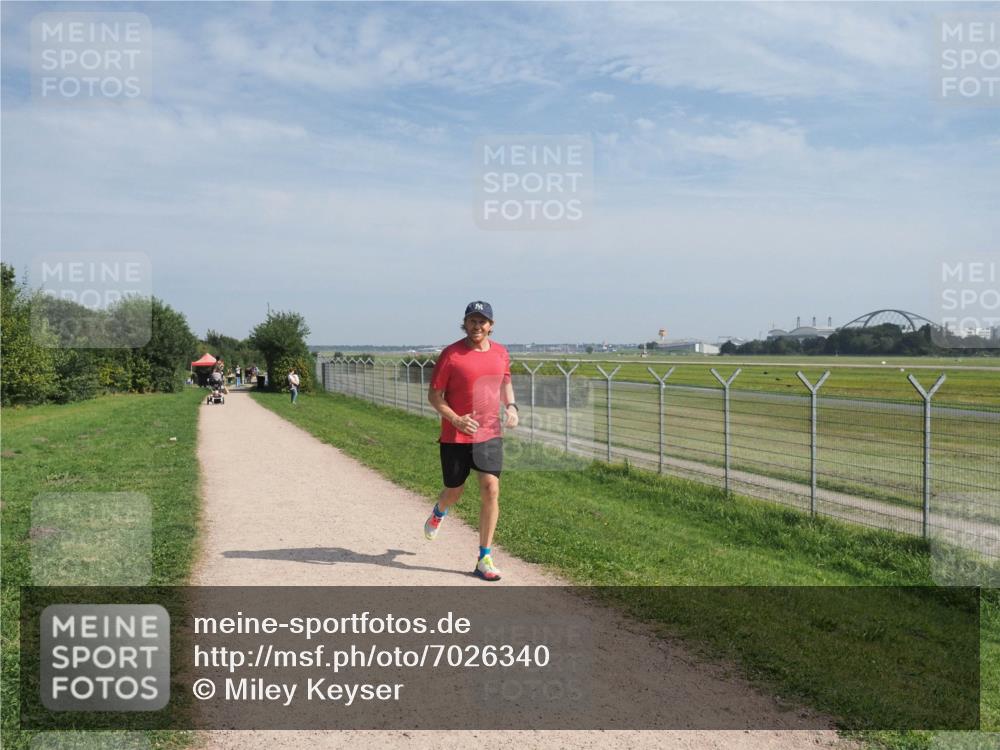 08.09.2024 - Airport Race Miley Keyser http://msf.ph/oto/7026340 08.09.2024 12:59:47 Laufen OLYMPUS, DIGITAL, CAMERA meine-sportfotos.de