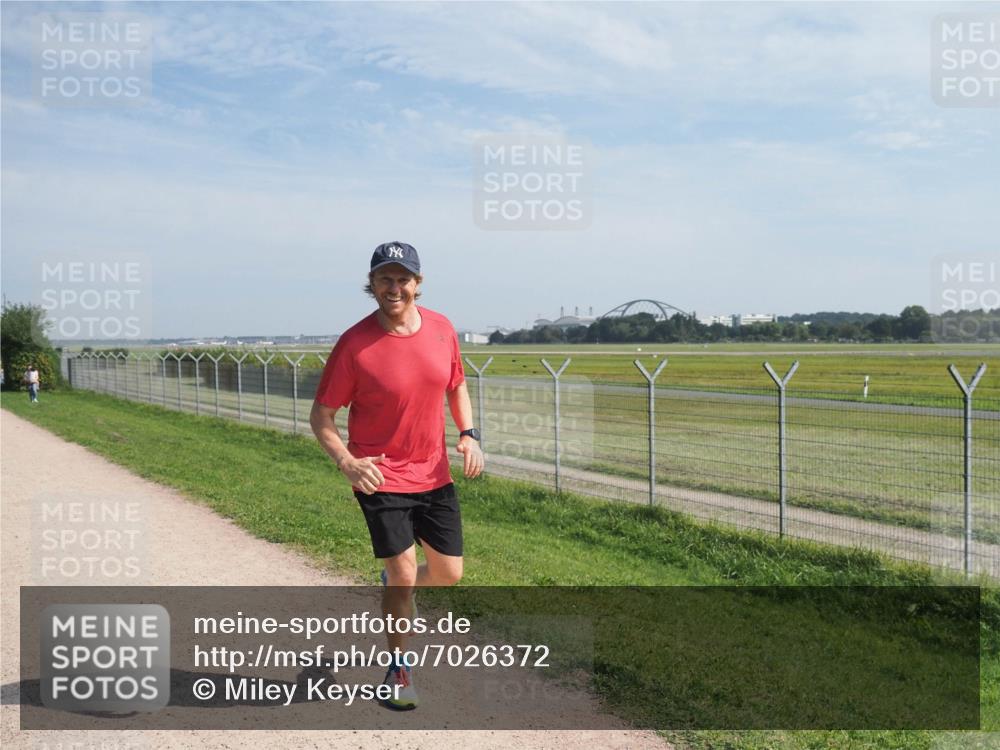 08.09.2024 - Airport Race Miley Keyser http://msf.ph/oto/7026372 08.09.2024 12:59:48 Laufen OLYMPUS, DIGITAL, CAMERA meine-sportfotos.de