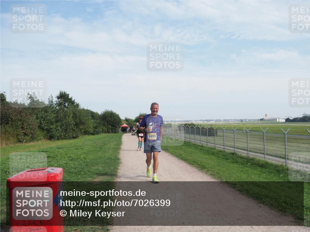 08.09.2024 - Airport Race Miley Keyser http://msf.ph/oto/7026399 08.09.2024 13:01:23 Laufen OLYMPUS, DIGITAL, CAMERA meine-sportfotos.de