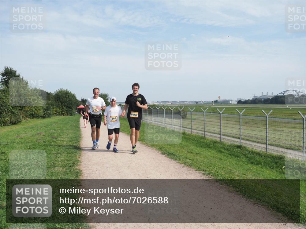 08.09.2024 - Airport Race Miley Keyser http://msf.ph/oto/7026588 08.09.2024 13:02:01 Laufen OLYMPUS, DIGITAL, CAMERA meine-sportfotos.de