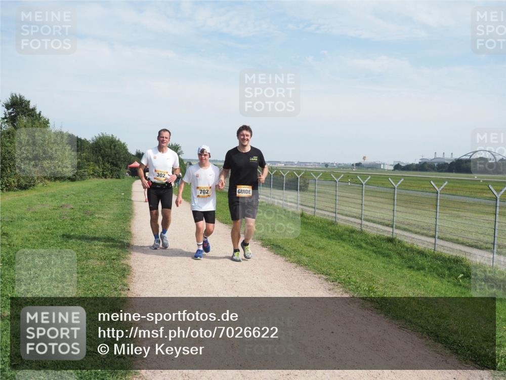 08.09.2024 - Airport Race Miley Keyser http://msf.ph/oto/7026622 08.09.2024 13:02:02 Laufen OLYMPUS, DIGITAL, CAMERA meine-sportfotos.de