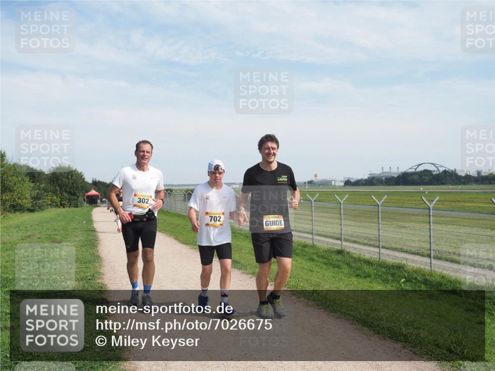 08.09.2024 - Airport Race Miley Keyser http://msf.ph/oto/7026675 08.09.2024 13:02:03 Laufen OLYMPUS, DIGITAL, CAMERA meine-sportfotos.de