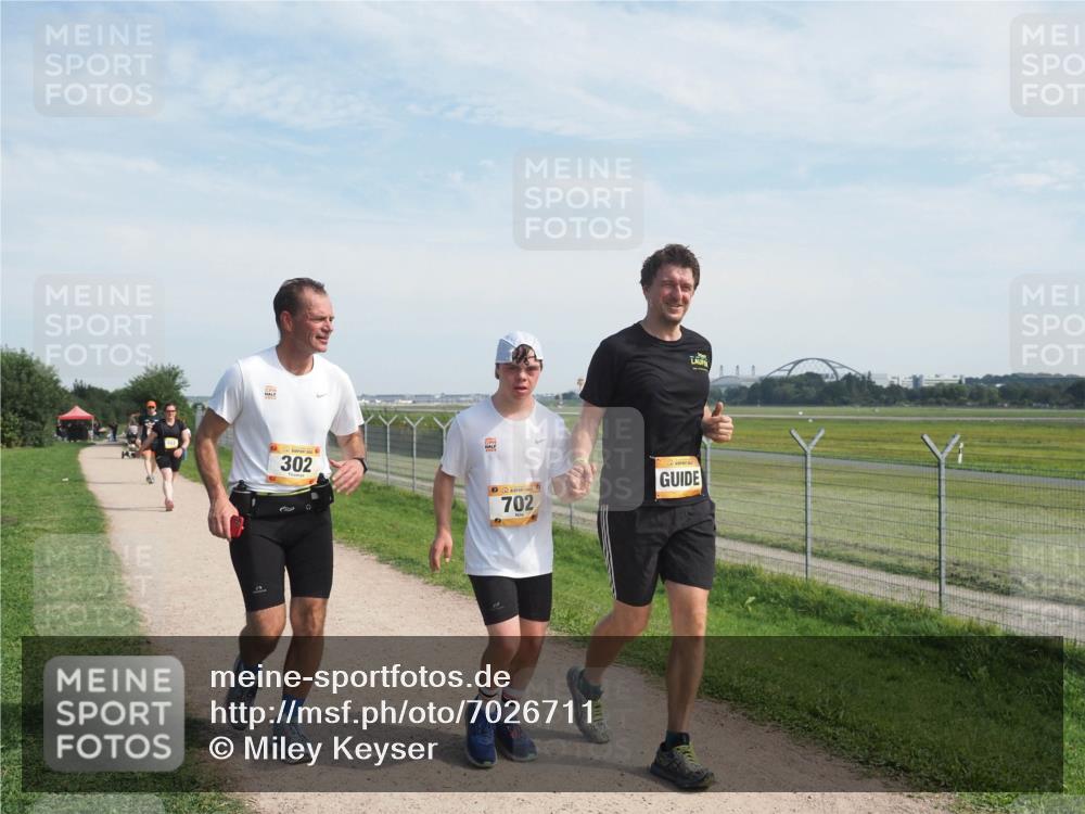 08.09.2024 - Airport Race Miley Keyser http://msf.ph/oto/7026711 08.09.2024 13:02:04 Laufen OLYMPUS, DIGITAL, CAMERA meine-sportfotos.de