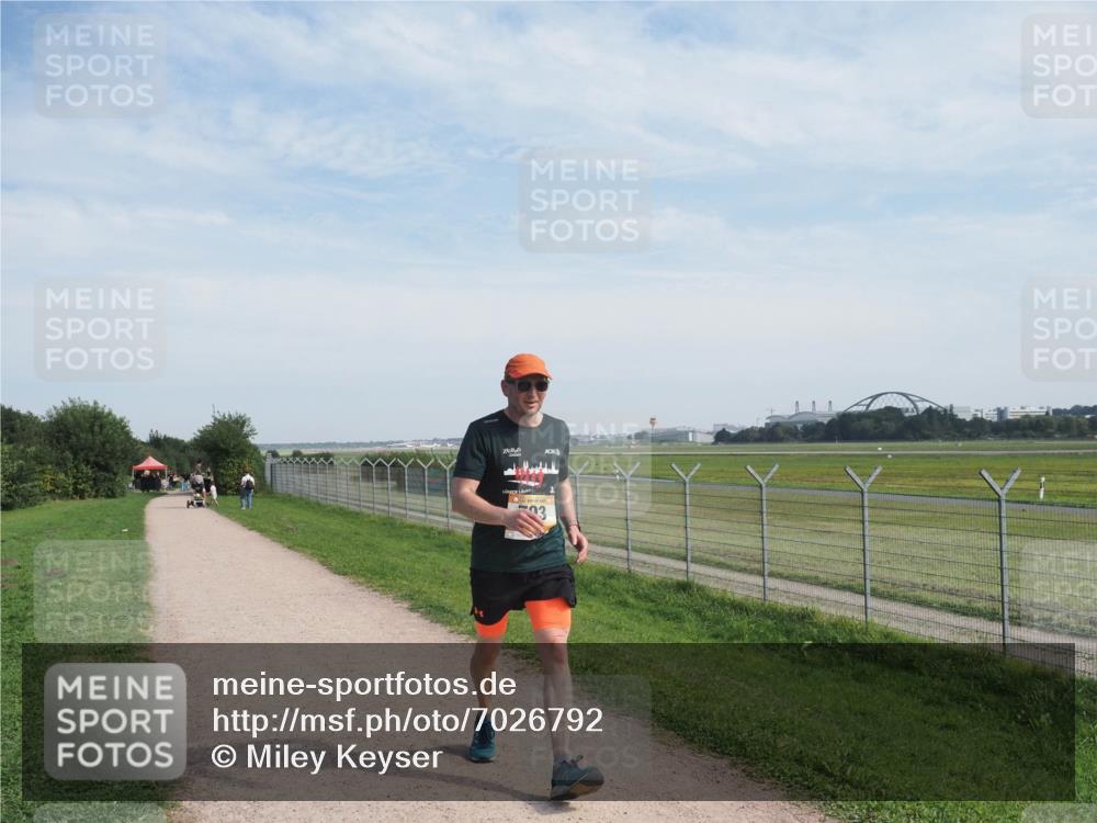 08.09.2024 - Airport Race Miley Keyser http://msf.ph/oto/7026792 08.09.2024 13:02:15 Laufen OLYMPUS, DIGITAL, CAMERA meine-sportfotos.de