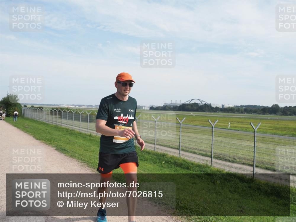 08.09.2024 - Airport Race Miley Keyser http://msf.ph/oto/7026815 08.09.2024 13:02:15 Laufen OLYMPUS, DIGITAL, CAMERA meine-sportfotos.de