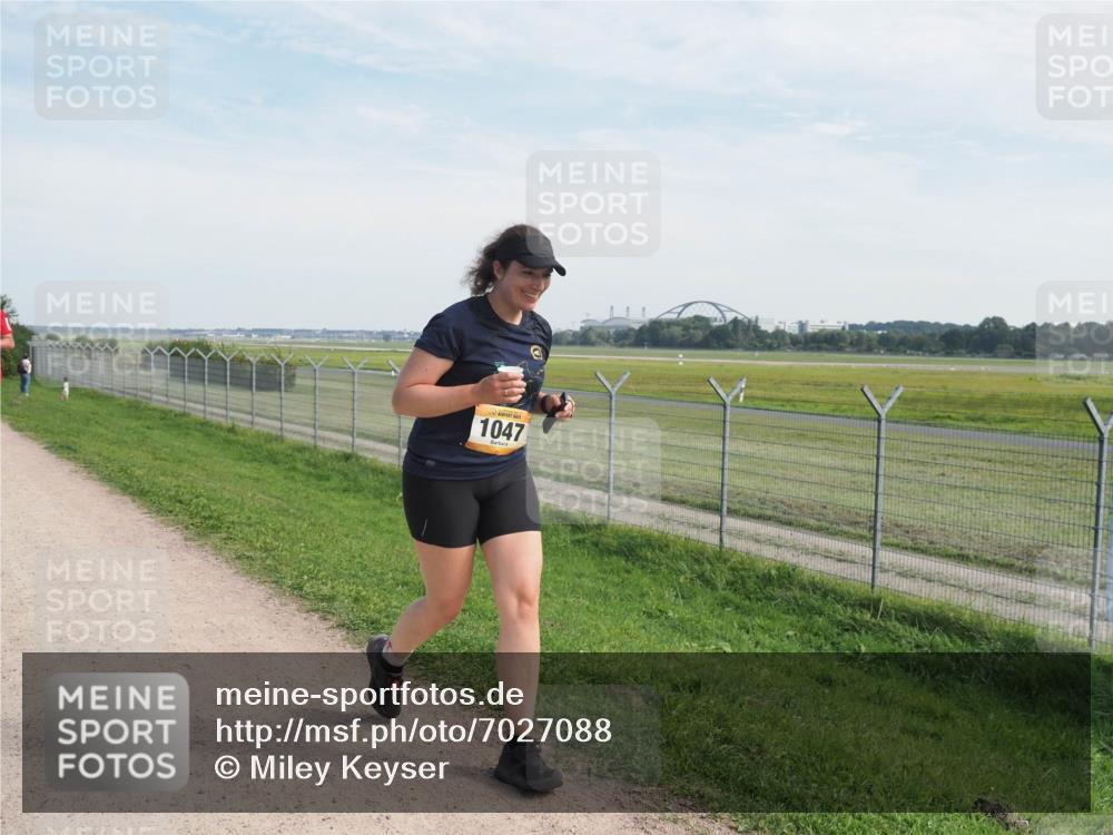 08.09.2024 - Airport Race Miley Keyser http://msf.ph/oto/7027088 08.09.2024 13:04:51 Laufen OLYMPUS, DIGITAL, CAMERA meine-sportfotos.de