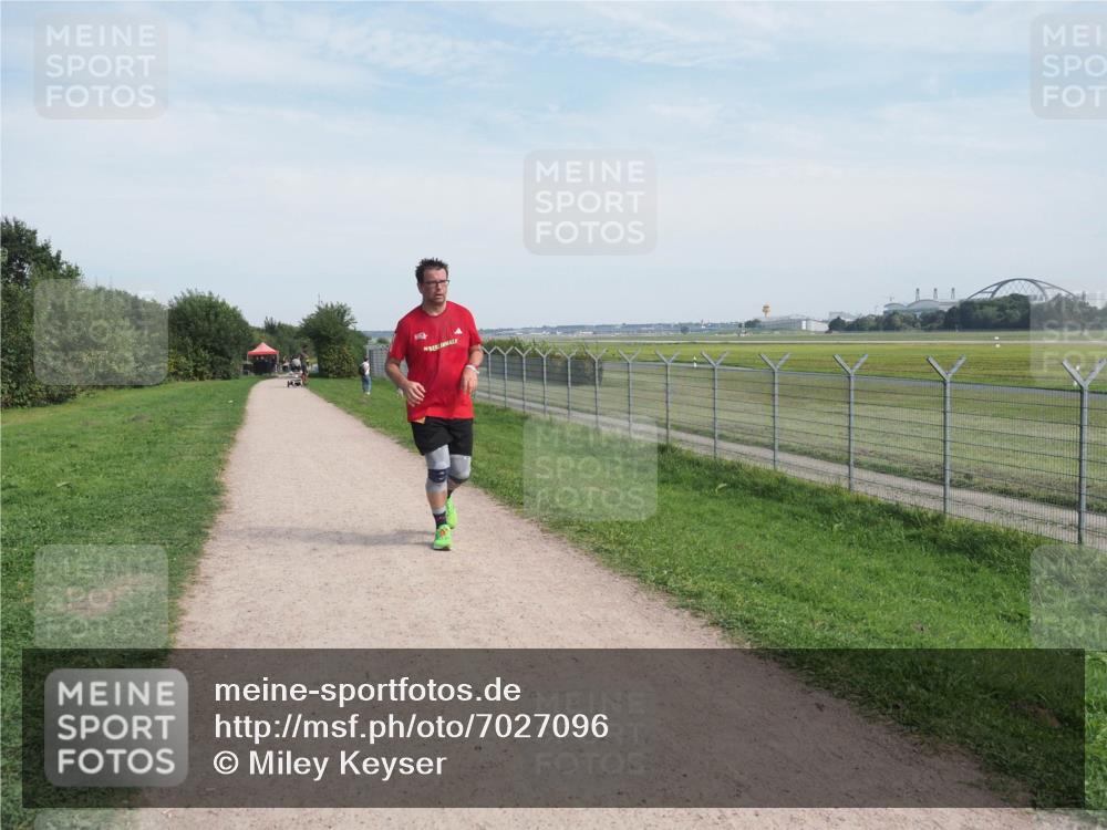 08.09.2024 - Airport Race Miley Keyser http://msf.ph/oto/7027096 08.09.2024 13:04:53 Laufen OLYMPUS, DIGITAL, CAMERA meine-sportfotos.de