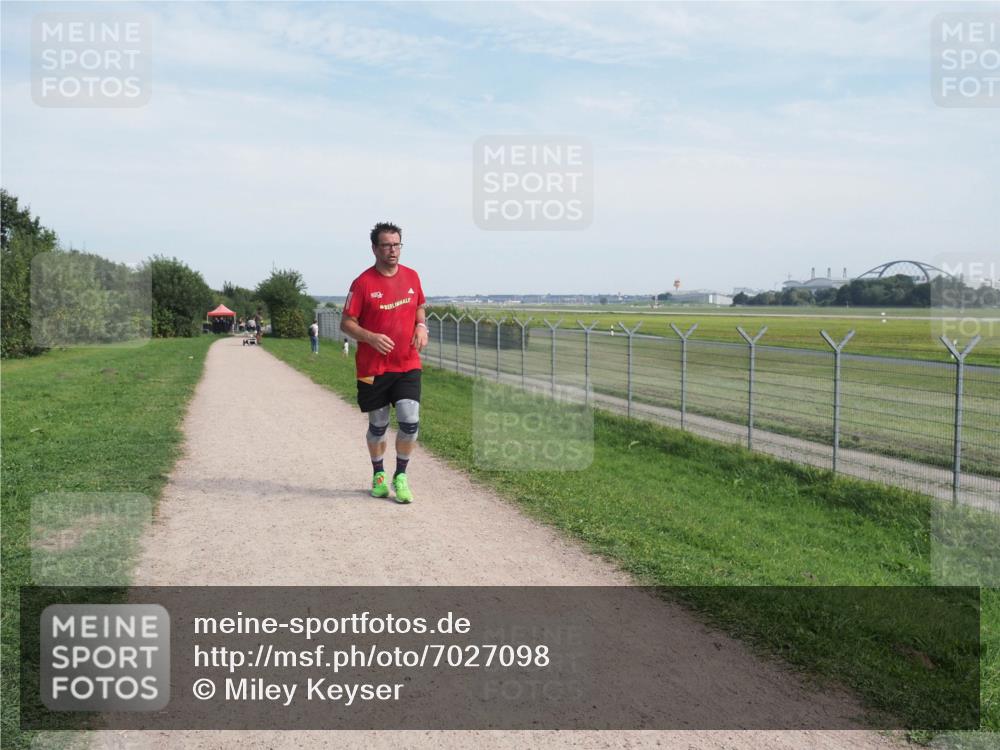 08.09.2024 - Airport Race Miley Keyser http://msf.ph/oto/7027098 08.09.2024 13:04:53 Laufen OLYMPUS, DIGITAL, CAMERA meine-sportfotos.de