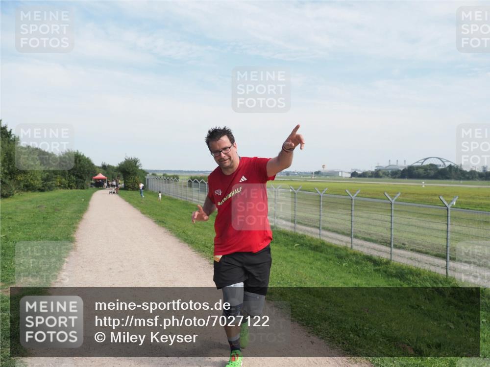 08.09.2024 - Airport Race Miley Keyser http://msf.ph/oto/7027122 08.09.2024 13:04:54 Laufen OLYMPUS, DIGITAL, CAMERA meine-sportfotos.de