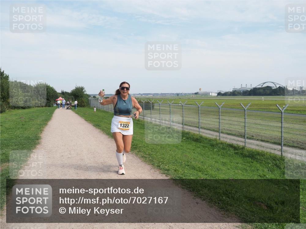 08.09.2024 - Airport Race Miley Keyser http://msf.ph/oto/7027167 08.09.2024 13:06:07 Laufen OLYMPUS, DIGITAL, CAMERA meine-sportfotos.de